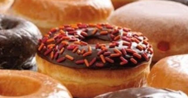 2 cách làm bánh donut ngon cực đơn giản tại nhà